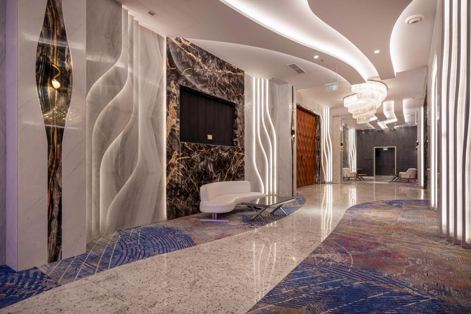 Mirage & Conference Center