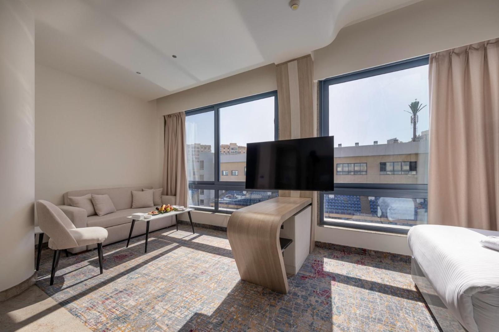 فندق Mirage & Conference Center