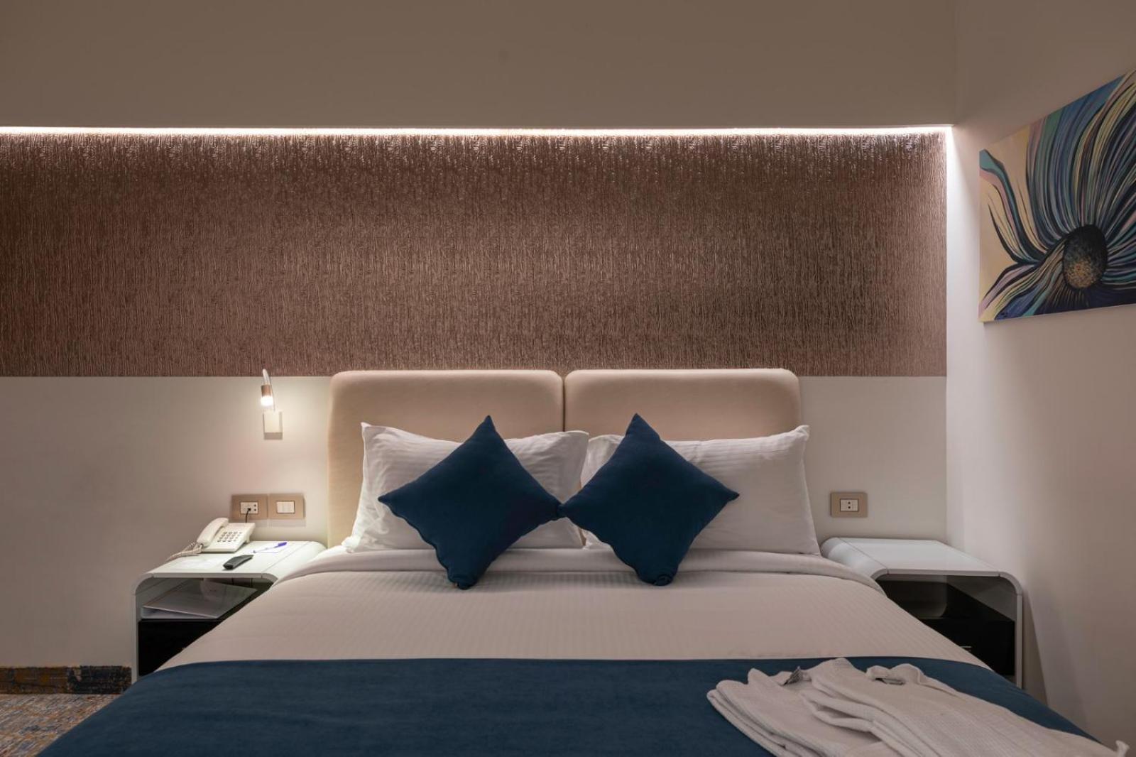 Hotel Mirage & Conference Center 5*